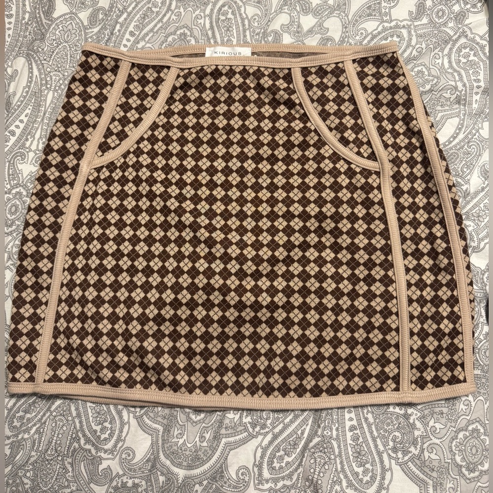 Stretchy skirt. New with tags